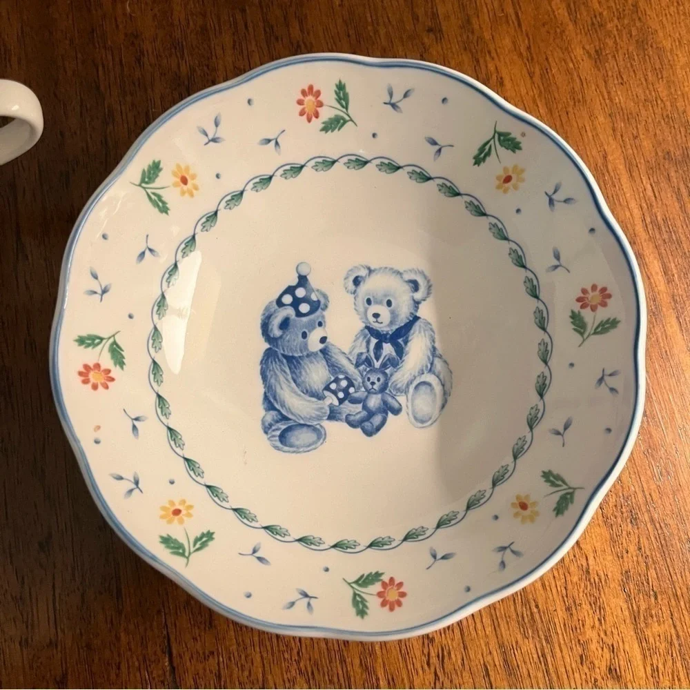 Vintage, Teddy and Honey by NIKKO. Baby China. Bowl and cup